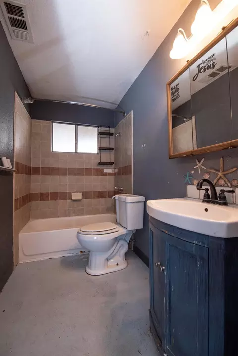 607 Diane Dr, Manteca, CA 95336 photo 9