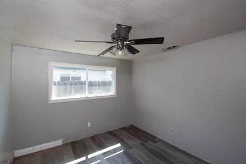 607 Diane Dr, Manteca, CA 95336 photo 10