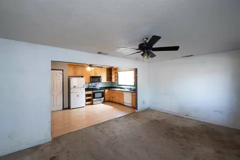 607 Diane Dr, Manteca, CA 95336 photo 3