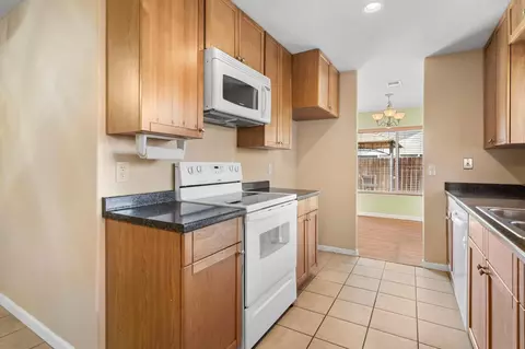 1641 Bondy Ln, Tracy, CA 95376 photo 9