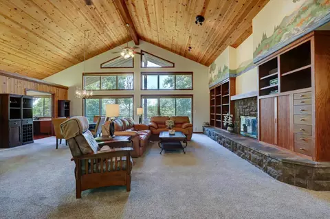 19189 Norlene, Grass Valley, CA 95949 photo 2