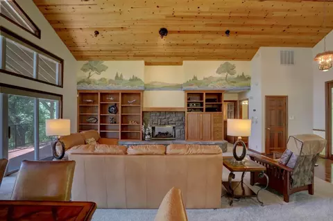 19189 Norlene, Grass Valley, CA 95949 photo 4