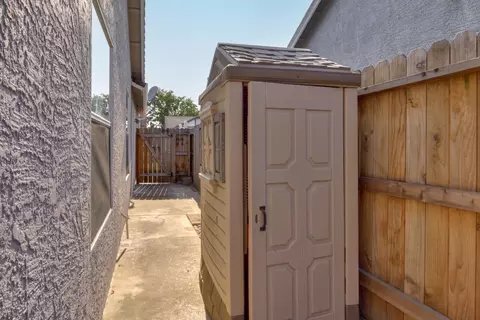 8242 Heath Peak Pl, Antelope, CA 95843 photo 41