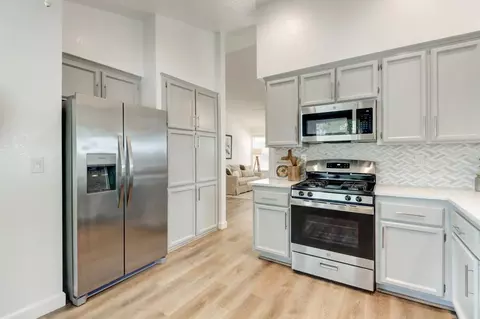 8242 Heath Peak Pl, Antelope, CA 95843 photo 11