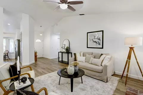 8242 Heath Peak Pl, Antelope, CA 95843 photo 4