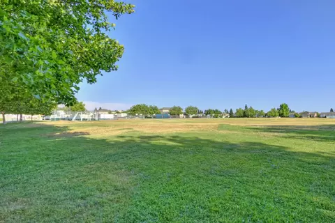 8242 Heath Peak Pl, Antelope, CA 95843 photo 54