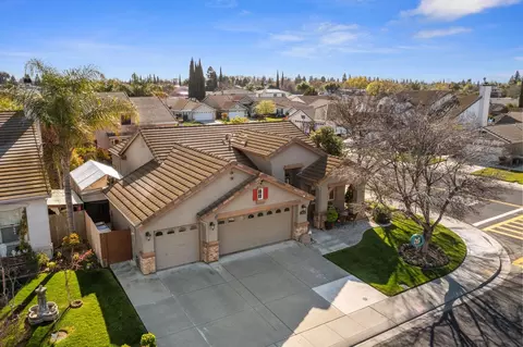 View/Area - 1816 Hyde Park Ln, Manteca, CA 95336 photo 1 of 10
