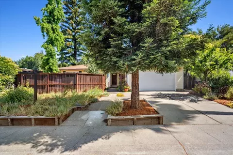 1201 Villanova Dr, Davis, CA 95616 photo 2