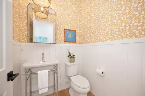 Bath - 4252 Grey Hawk St, Folsom, CA 95630 photo 3 of 3