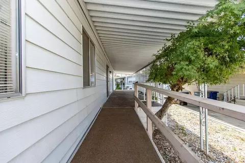 3913 Lahaina Ln, Modesto, CA 95355 photo 11
