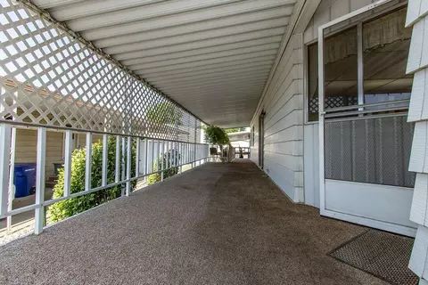 3913 Lahaina Ln, Modesto, CA 95355 photo 4