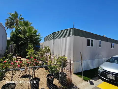 801 Schipper St #30, Arvin, CA 93203 photo 3