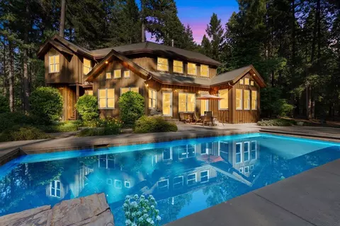 12331 Willow Creek Ln, Nevada City, CA 95959