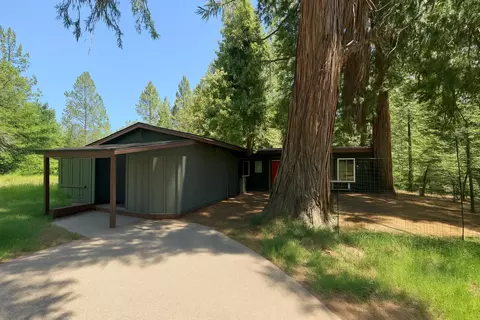 11514 Bedrock Dr, Nevada City, CA 95959