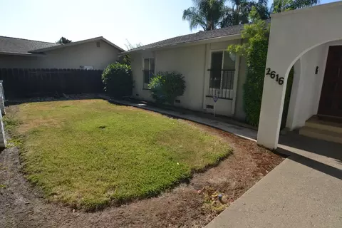 2616 Surrey Ave, Modesto, CA 95355 photo 3