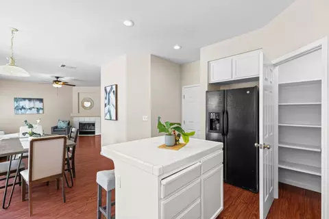 677 Harold Smith Dr, Tracy, CA 95304 photo 18