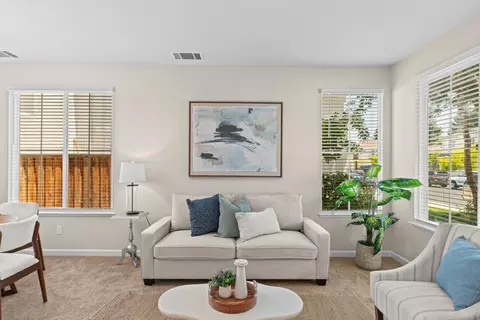 677 Harold Smith Dr, Tracy, CA 95304 photo 7