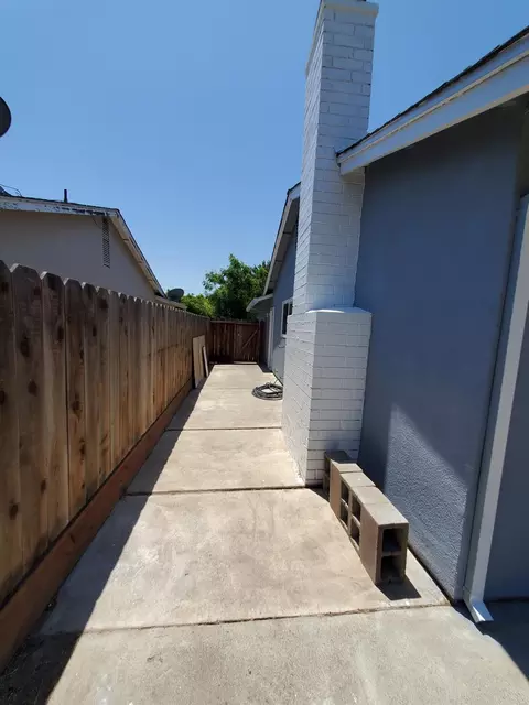 1813 Torrid Ave, Modesto, CA 95358 photo 27