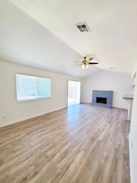 1813 Torrid Ave, Modesto, CA 95358 photo 3