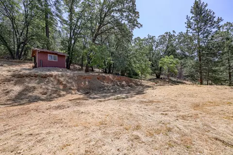Exterior - 895 Sunray Ln, Colfax, CA 95713 photo 18 of 27