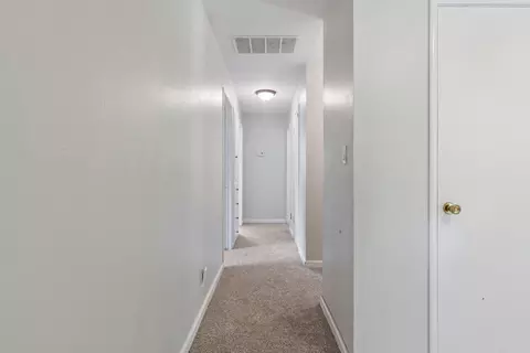 Entry Way - 1209 Allen Dr, Modesto, CA 95350 photo 3 of 3