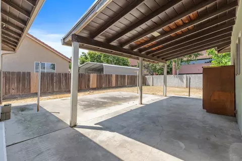 Exterior - 1209 Allen Dr, Modesto, CA 95350 photo 5 of 7