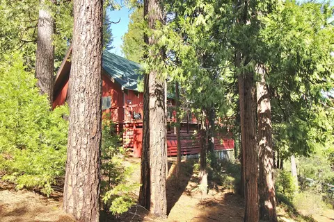26526 S Crystal Rd, Long Barn, CA 95335 photo 1