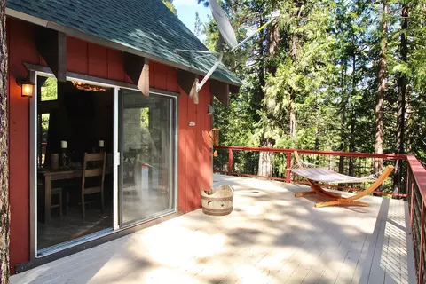 Exterior - 26526 S Crystal Rd, Long Barn, CA 95335 photo 4 of 7