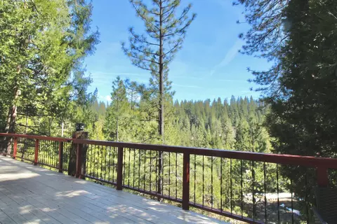 Exterior - 26526 S Crystal Rd, Long Barn, CA 95335 photo 6 of 7