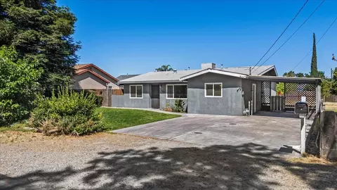 247 I St, Turlock, CA 95380 photo 2