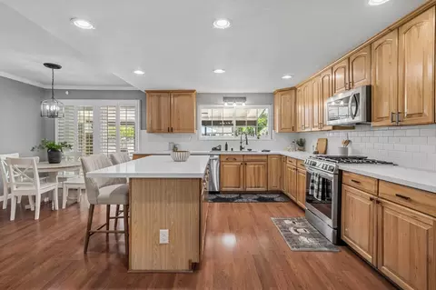 Kitchen - 920 Independence Dr, Tracy, CA 95376 photo 1 of 12