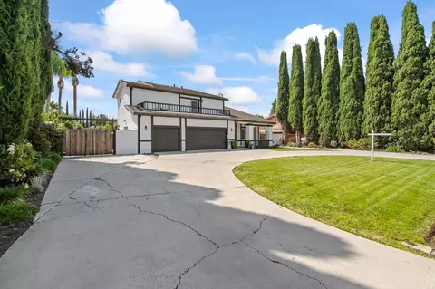 Exterior - 920 Independence Dr, Tracy, CA 95376 photo 4 of 18