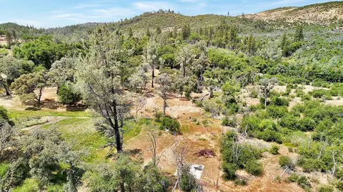 205 Maple Ln, Oroville, CA 95966 photo 4