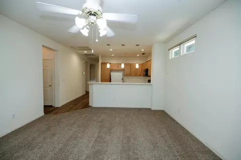 3367 Four Seasons Dr, Turlock, CA 95382 photo 20