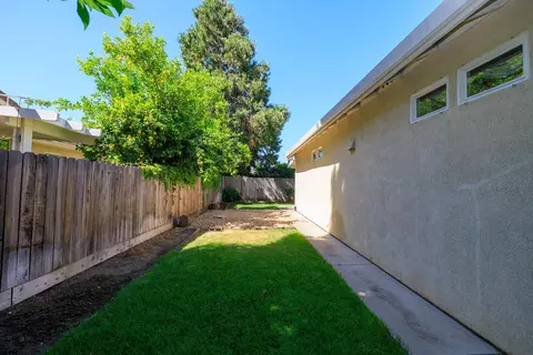 3367 Four Seasons Dr, Turlock, CA 95382 photo 43