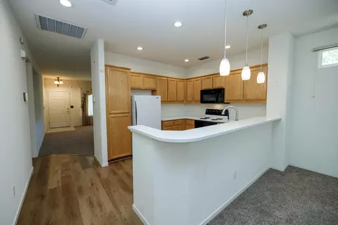 3367 Four Seasons Dr, Turlock, CA 95382 photo 14