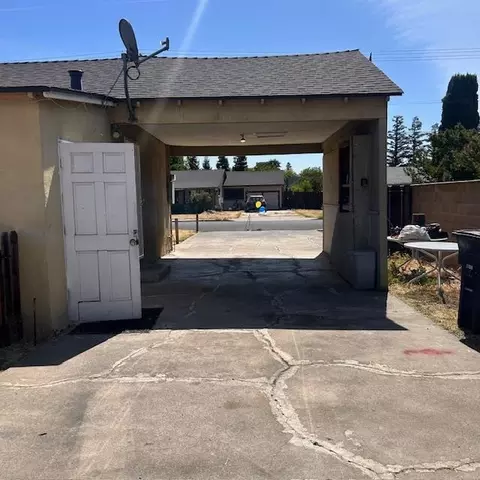 1439 Melrose Ave, Modesto, CA 95350 photo 3