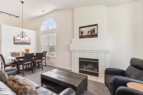 1000 Appalosa Way, Tracy, CA 95376 photo 4