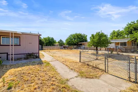4759 Arboga Rd, Olivehurst, CA 95961 photo 4