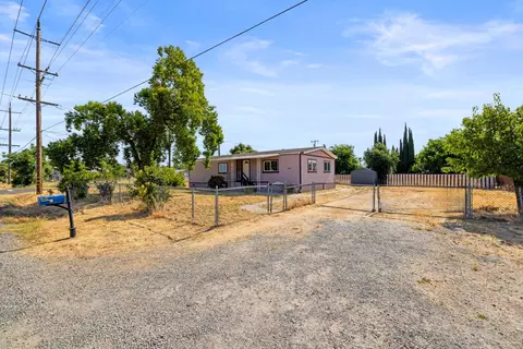 4759 Arboga Rd, Olivehurst, CA 95961 photo 3