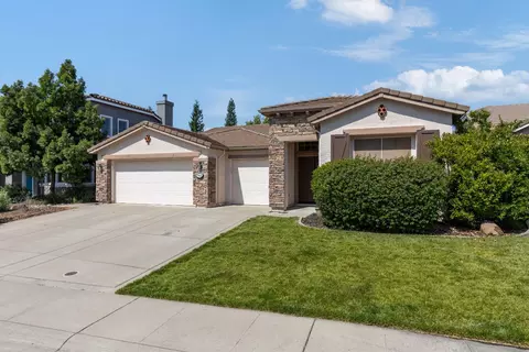 1433 Grovewood Ln, Roseville, CA 95747