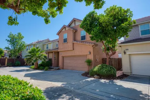 9342 Vintner Cir, Patterson, CA 95363 photo 2