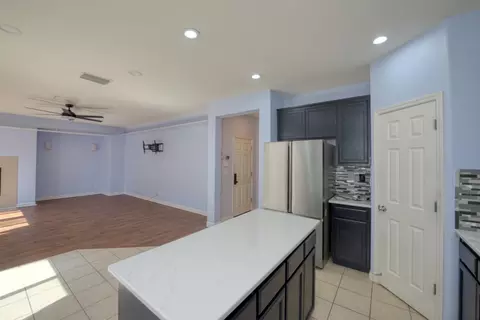 9342 Vintner Cir, Patterson, CA 95363 photo 14