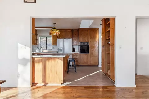 Kitchen - 2091 Riesling Way, Placerville, CA 95667 photo 1 of 8