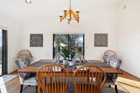 Dining - 2091 Riesling Way, Placerville, CA 95667 photo 5 of 5