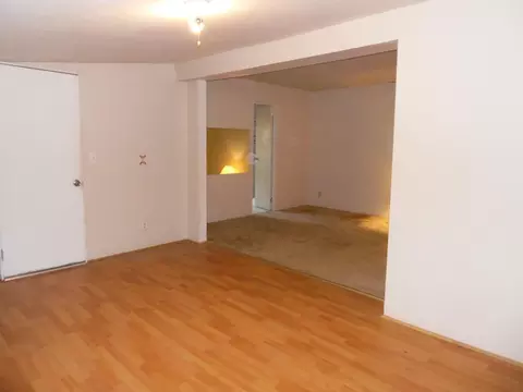 Living - 4399 Aplicella Ct #29, Manteca, CA 95337 photo 7 of 8