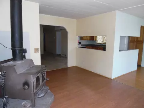 Living - 4399 Aplicella Ct #29, Manteca, CA 95337 photo 4 of 8