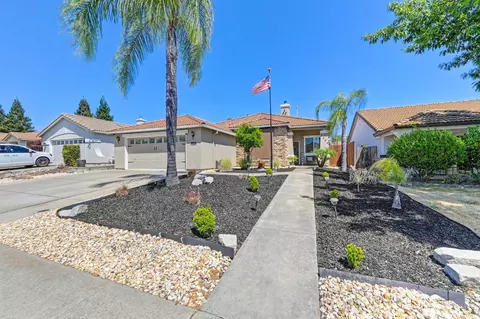 5554 Sage Dr, Rocklin, CA 95765