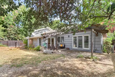 Exterior - 766 Mulberry Ln, Davis, CA 95616 photo 6 of 16