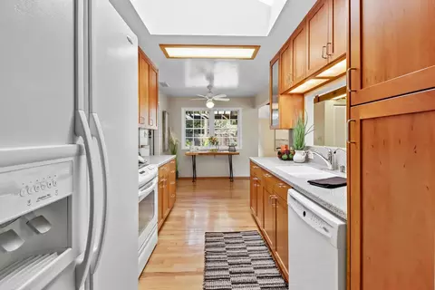 Kitchen - 766 Mulberry Ln, Davis, CA 95616 photo 4 of 6